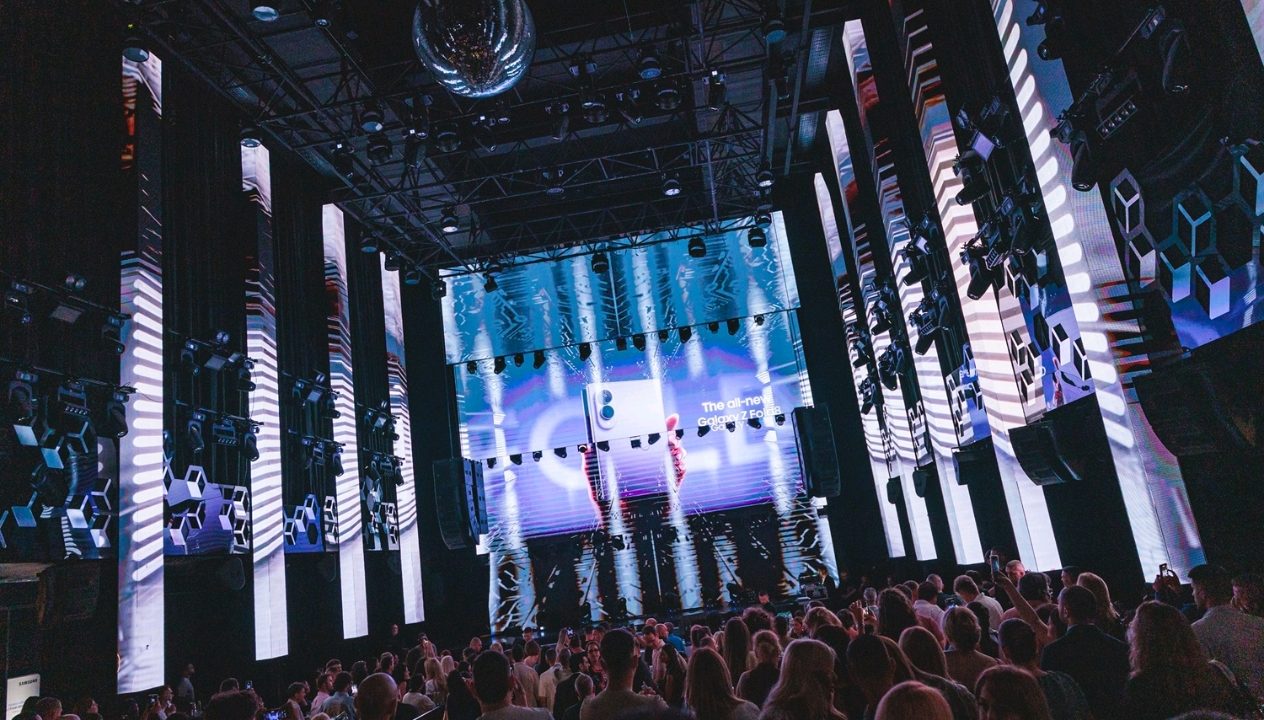 Samsung България превърна премиерата на новите сгъваеми телефони от серията Galaxy Z8 в празник на изключителни таланти